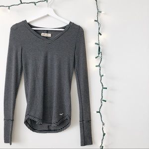 Hollister Crewneck top